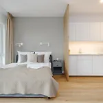 아파트 Very Berry - Naramowicka 106a - Z Garazem I Balkonem- Self Check In 24h *